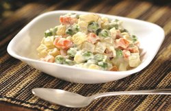 दाना-पानी: रशियन सलाद और वेजिटेबल सूप