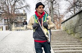 Bigg Boss 11, Priyank Sharma, Contestant Priyank Sharma, Priyank Sharma Proposed, Priyank Sharma Video, Priyank Sharma Latest Video, Priyank Sharma Nepali Girl, Priyank Sharma Romantic Video