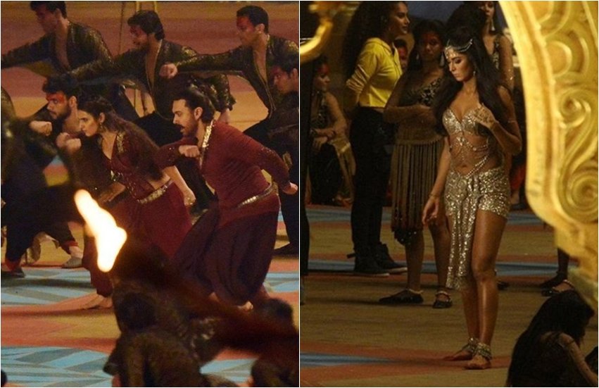Aamir Khan, Aamir Khan Movie, Aamir Khan TOH, Aamir Khan Thugs of Hindostan, Aamir Khan Katrina Kaif, Aamir Khan with Fatima Sana Sheikh, Thugs of Hindostan Leaked Pictures, Thugs of Hindostan Images, TOH Lead Photos, Aamir Khan TOH