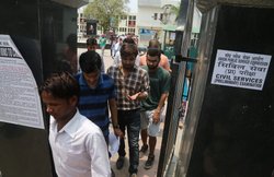 UPSC ने जारी किया विभिन्न पदों के लिए भर्ती का नोटिफिकेशन, यूं करें ऑनलाइन आवेदन