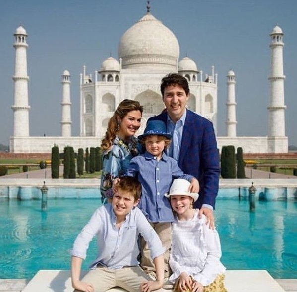 Bollywood, Shah Rukh Khan, Justin Trudeau, Canadian Prime Minister, Taj Mahal, Sophie Gregoire, Hadrian, viral picture