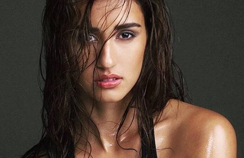 Disha Patani, Disha Patani beauty tips, Disha Patani makeup, Disha Patani makeup tips, Disha Patani beauty tips in hindi, beauty tips in hindi, beauty tips, Disha Patani makeup tips in hindi, Disha Patani makeup haircut, Disha Patani haircut, Disha Patani haircut style, Disha Patani haircut name, Disha Patani skin tips, skin tips in hindi, Disha Patani beauty tips in hindi, lifestyle news in hindi, jansatta