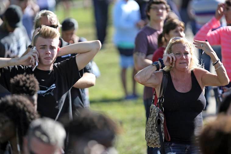 florida shooting, florida, us school shooting, florida school shooting, marjory stoneman douglas high school, donald trump, world news