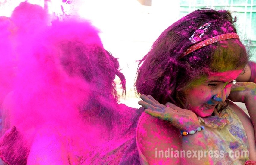 happy holi, holi, happy holi 2018, holi 2018, holi wishes, holi wishes gif, holi gif images, happy holi gif, happy holi gif images, happy holi images gif, happy holi wishes gif, happy holi image, happy holi photo, holi photo, happy holi 2018 images, holi history, holi festival 2018, holi india, Latest News