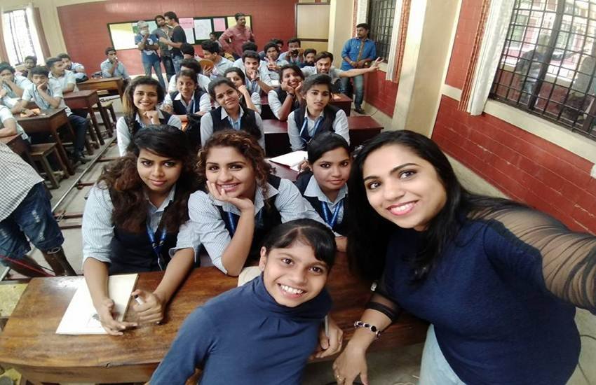 प्रिया प्रकाश की को-स्‍टार अभिनेत्री जिप्‍सा। (फोटो सोर्स: जिप्‍सा के फेसबुक अकाउंट से)