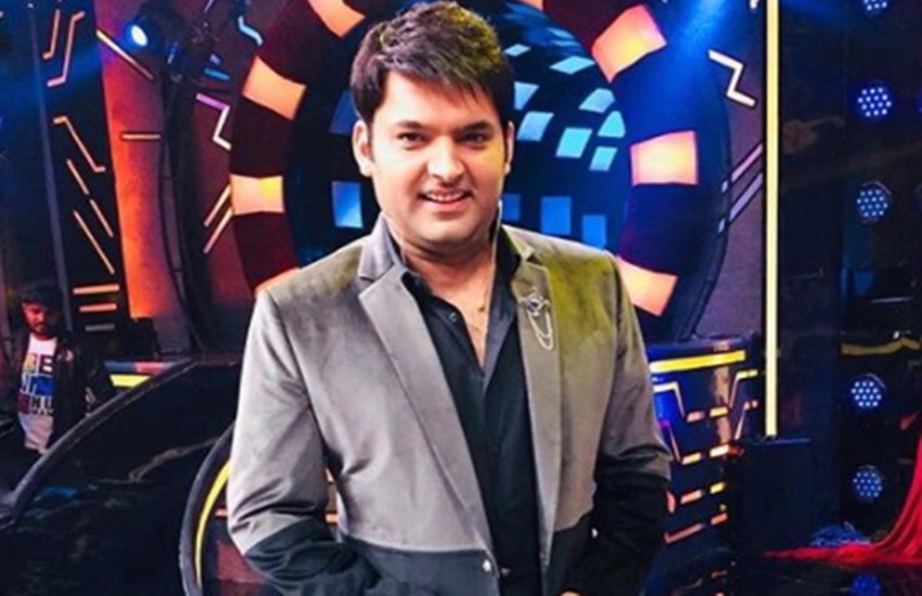 Kapil Sharma, Kapil Sharma Riding Bike, Kapil Sharma Helmet Video, Kapil Sharma Viral Video, Kapil Sharma Instagram, Kapil Sharma Facebook