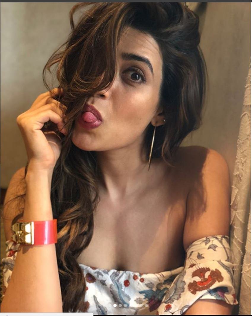 Television actress karishma tanna, karishma tanna photoshoot, karsishma tanna bigg boss, salman khan bigg boss, bollywood actor salman khan, bollywood news