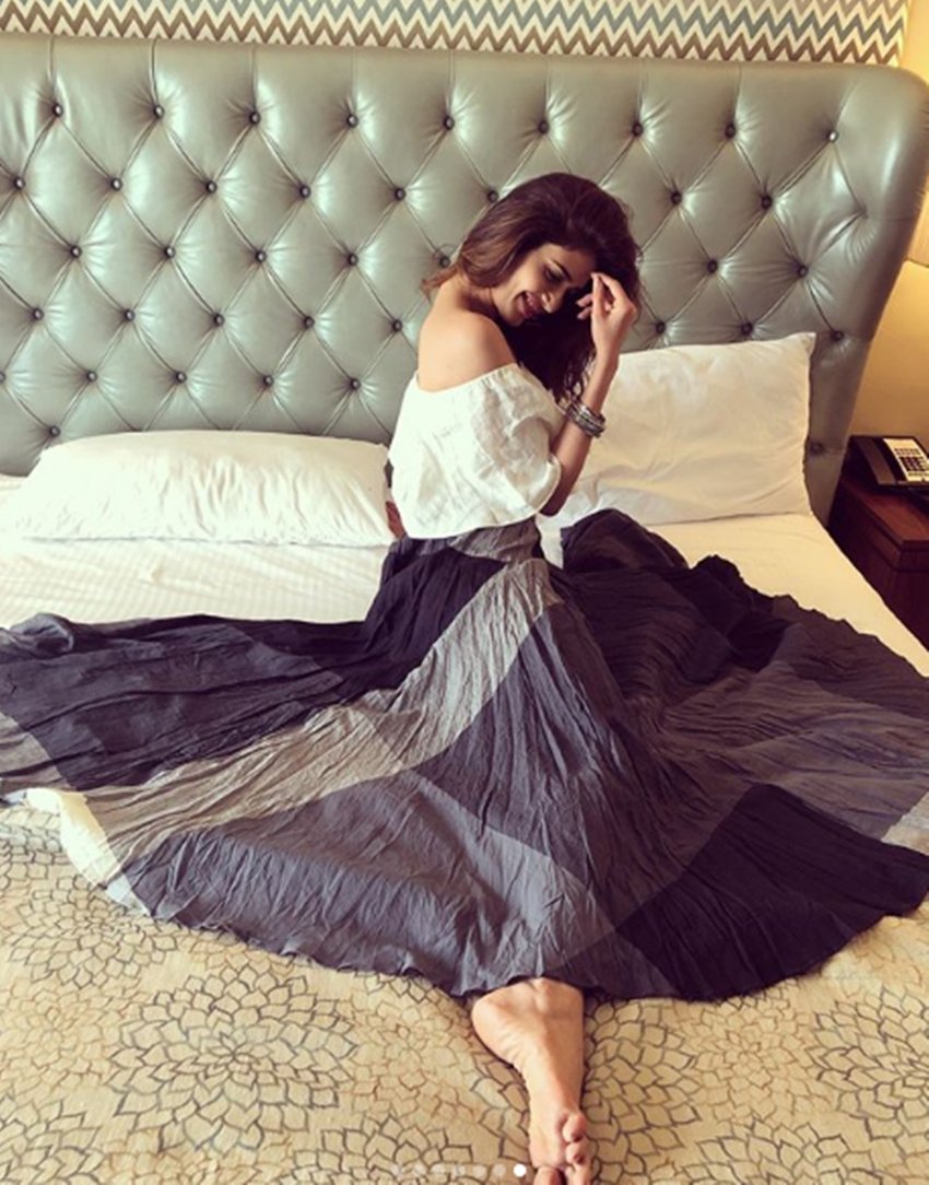 Television actress karishma tanna, karishma tanna photoshoot, karsishma tanna bigg boss, salman khan bigg boss, bollywood actor salman khan, bollywood news