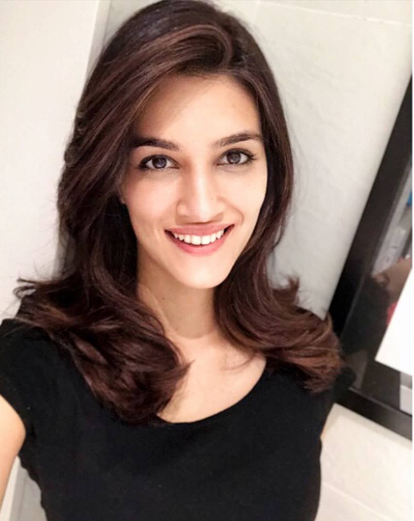 kriti sanon, bollywood actress kriti sanon, sushant singh rajput, upcoming film arjum patiyala, kriti sanon photoshoot, bolllywood news, entertainment news