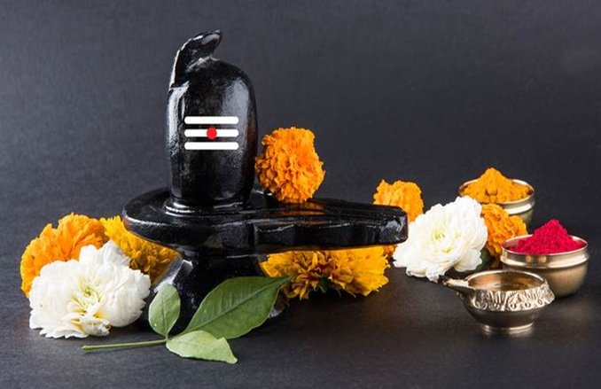 Mahashivratri 2018: राशि के अनुसार करें भगवान शिव की पूजा, जानें कैसे किया जा सकता है प्रसन्न