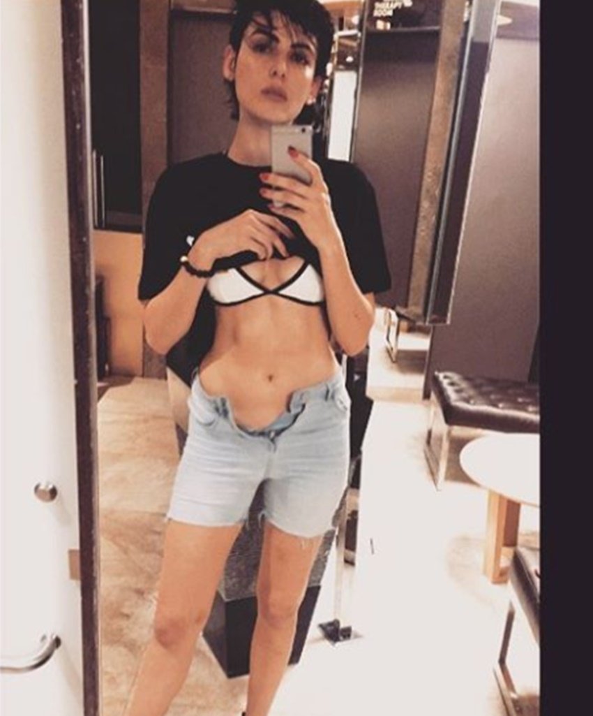 Mandana Karimi, Mandana Karimi Latest Look, Mandana Karimi New Look, Mandana Karimi Bigg Boss, Mandana Karimi Images, Mandana Karimi Photos, Mandana Karimi, Mandana Karimi bold photo, Mandana Karimi photoshoot, Mandana Karimi trolled, sushant singh rajput, Mandana Karimi bold selfie, entertainment, jansatta