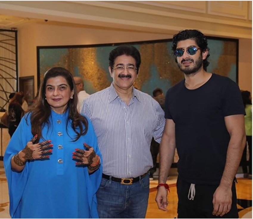 mohit marwah, arjun kapoor, sonam kapoor, mohit marwah wedding, mohit marwah wedding photos, mohit marwah details, who is mohit marwah, antara motiwala, who is antara motiwala, mohit marwah wedding guest, mohit marwah uae wedding, arjun kapoor, sanjay kapoor, maheep kapoor, sidhaanth kapoor, mohit marwah antara motiwala wedding