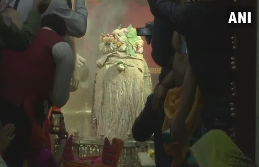 shivratri, shivratri 2018, maha shivratri, maha shivratri 2018, mahashivratri, mahashivratri 2018, lord shiva, lord shiva images, lord shiv pics, shiv, shivratri date, shivratri 2018 date, maha shivratri date, mahashivratri 2018 date, shivratri celebration, maha shivratri celebration in india, shivratri photos, maha shivratri pics, maha shivratri 2018 images