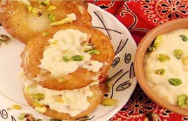 holi, holi 2018, holi 2018 date, holi 2018 date in india, rangwali holi, rangwali holi 2018, holi recipe, holi recipe in hindi, holi 2018 recipe, holi paneer recipe, holi date 2018, holi news