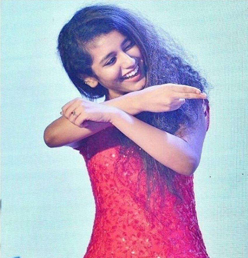 priya Prakash Varrier, Priya Prakash, oru adaar love, Manikya Malaraya poovi, Manikya Malaraya poovi lyrics, Priya Prakash Varrier video, Priya Prakash video, priya Prakash FAMILY, priya Prakash boyfriend, priya Prakash photos, priya Prakash real life, priya Prakash house, priya Prakash education, priya Prakash latest photos