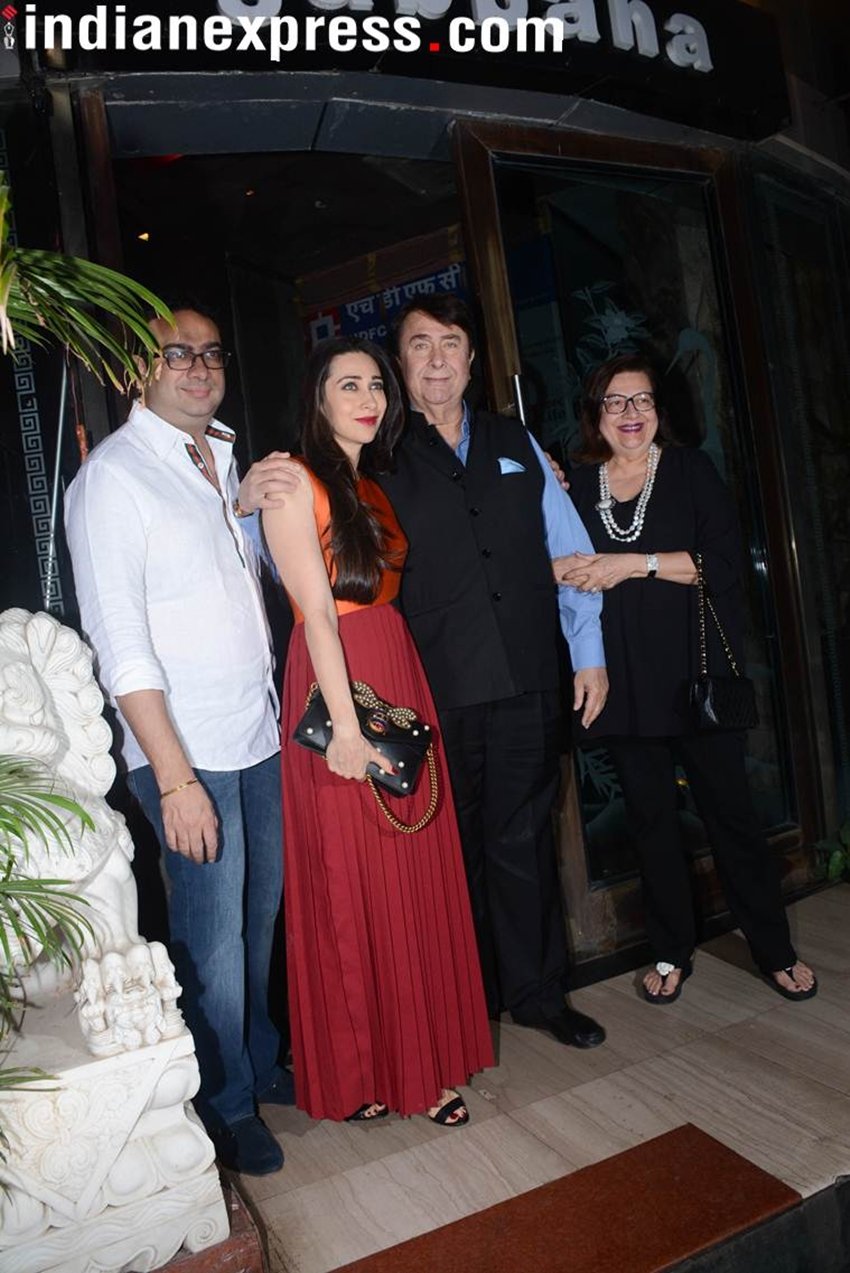 randhir kapoor, karisma kapoor, kareena kapoor, randhir kapoor birthday, kareena karisma, randhir birthday party, kareena, karisma