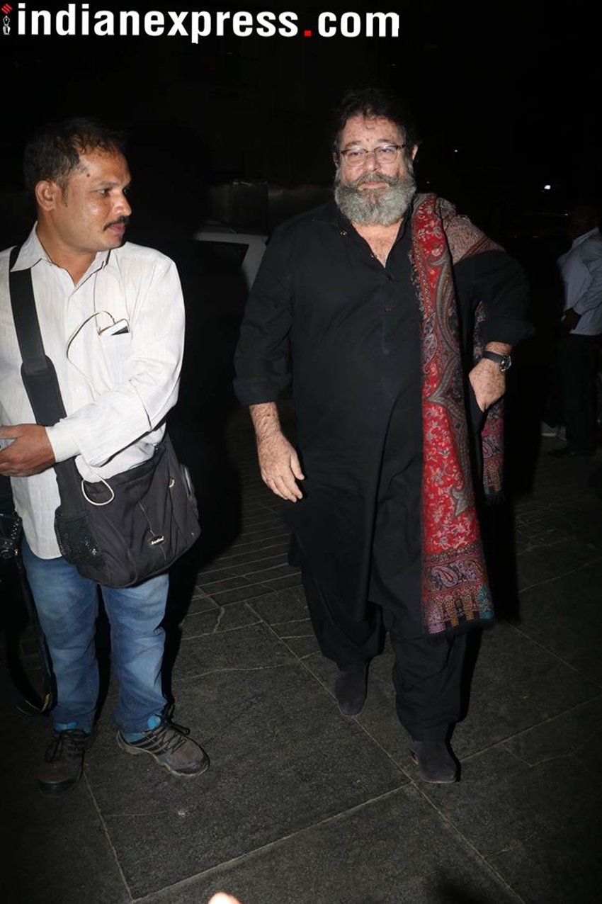 randhir kapoor, karisma kapoor, kareena kapoor, randhir kapoor birthday, kareena karisma, randhir birthday party, kareena, karisma