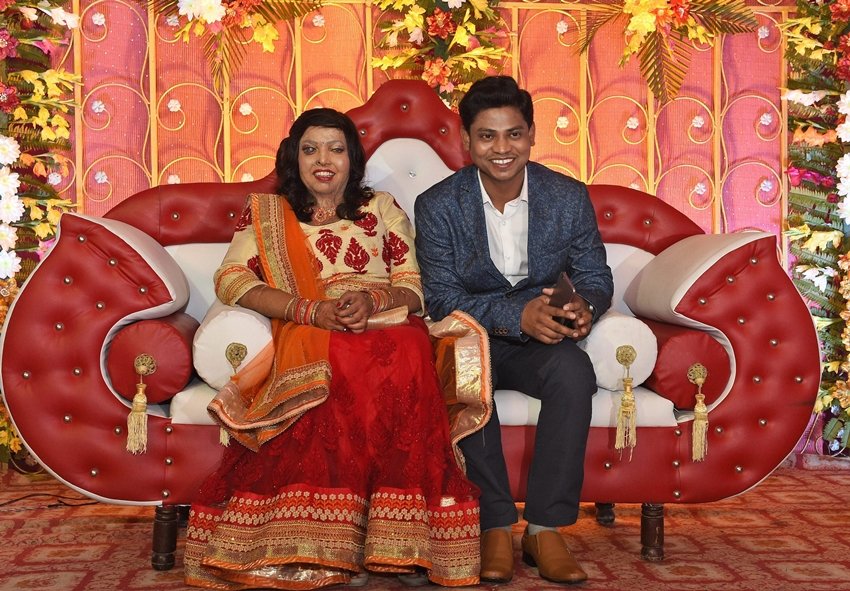 Pramodini aka Rani, a victim of acid attack, got a unique gift on Valentine's Day, Bollywood News, Bollywood News in Hindi, News in Hindi, Entertenment news in Hindi, crime news, naitonal news, international news, trending news, twitter news, Viral story in Hindi, Latest news in Hindi, Jansatta