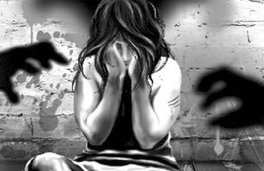 rape news, 6 year girl raped in karachi, karachi news in hindi, girl raped by stepfather, karachi crime, crime news, crime news in hindi, stepfather rapes child, Woman safety, Sexual harassment, Minor raped, रेप, बलात्कार, पुलिस वाला, यूपी पुलिस, सिपाही, ग्रेटर नोएडा, महिला सुरक्षा, यौन उत्पीड़न, jansatta
