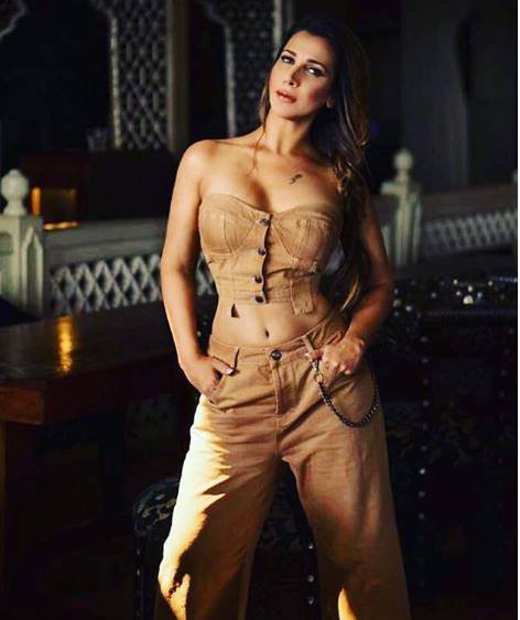 ritu shivpuri, actress ritu shivpuri, ritu shivpuri movis, ritu shivpuri hot photos, ritu shivpuri latest photos, ritu shivpuri marriage, ritu shivpuri family, ritu shivpuri kids, ritu shivpuri