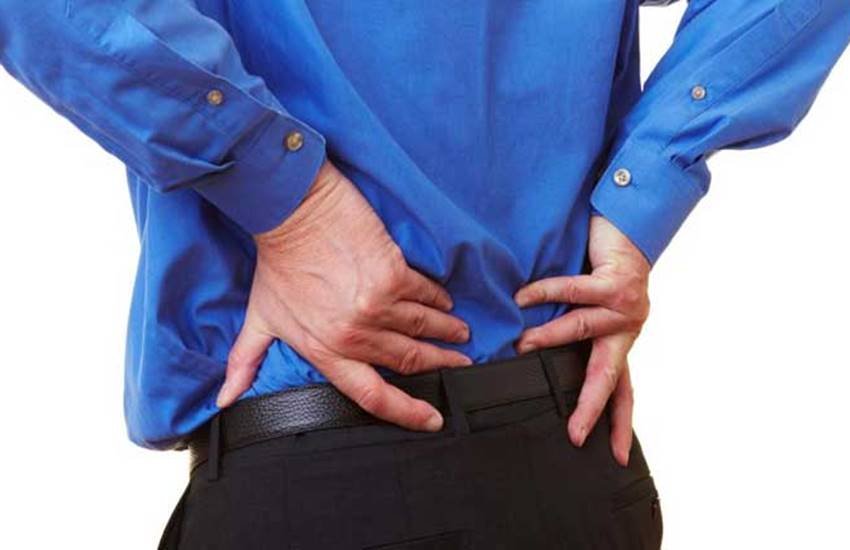 sciatica, sciatica in hindi, sciatica pain, sciatica pain in hindi, sciatica symptoms in hindi, sciatica pain medicine in hindi, sciatica pain treatment in ayurveda in hindi, sciatica pain treatment at home in hindi, home remedies for sciatica pain in hindi, health news in hindi, jansatta