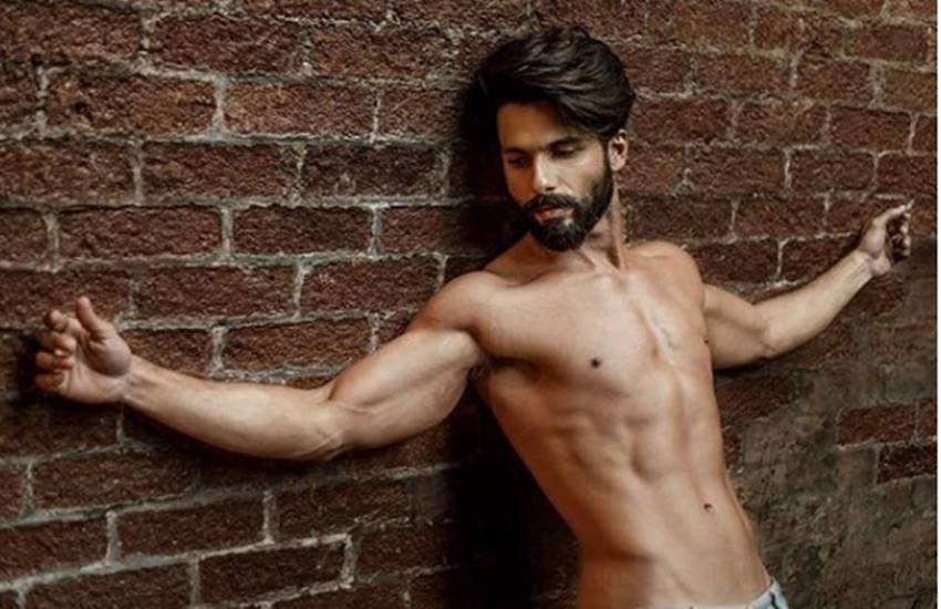 shahid kapoor diet, shahid kapoor, shahid kapoor diet plan, shahid kapoor diet plan in hindi, shahid kapoor workout, shahid kapoor workout routine, shahid kapoor fitness, shahid kapoor fitness tips, shahid kapoor fitness video, shahid kapoor workout plan, shahid kapoor workout plan in hindi, shahid kapoor workout video, shahid kapoor exercise, shahid kapoor exercise and diet, shahid kapoor exercise routine, shahid kapoor news, padmavat, raja ratan singh, vegeterian diet for muscles gain in hindi, lifestyle news in hindi, jansatta