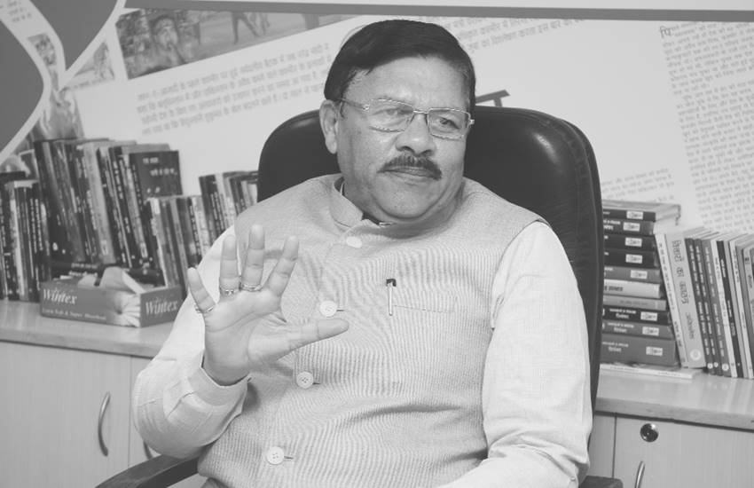 बारादरी की बैठक में श्याम जाजू (फोटो: आरुष चोपड़ा)