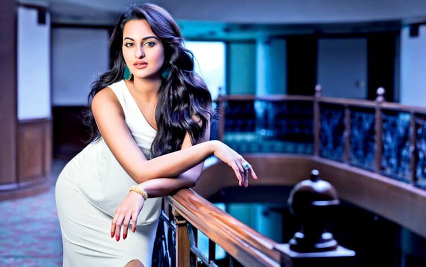 Salman Khan, katrina Kaif, athiya shetty, sonakshi sinha, bhumika chawla, zareen khan, Sneha Ullal, Daisy Shah, Bollywood Break, Bollywood Break to actress, Salman Khan break, Salman Khan gives break, Seven Actress, Salman Khan Gave Bollywood Break, photo gallery