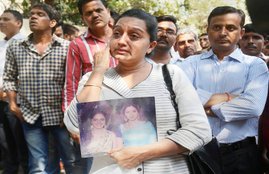 sridevi, sridevi died, sridevi death, sridevi news, sridevi latest news, sridevi died news, sridevi death news in hindi, sridevi funeral, sridevi death news in hindi, sridevi actress, actress sridevi, sridevi latest news, sridevi passes away, Sri devi stayed in Hotel, sri faint in Hotel bathroom, Dubai hospital, Hindi news, news in hindi, jansatta