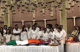 sridevi, sridevi kapoor, sridevi kapoor funeral, sridevi funeral video, sridevi funeral photos, shree devi funeral photos, shree devi, shree devi funeral, shree devi kapoor, shri devi, shri devi funeral, shri devi latest news, shree devi funeral video, sridevi funeral, sridevi funeral video, sridevi funeral news, shree devi death news, shree devi news, sridevi death news, sridevi death, sridevi news, sridevi news in hindi