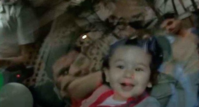 yash and roohi first birthday party, karan johar at yash and roohi party, karan johar children birthday party, first birthday party