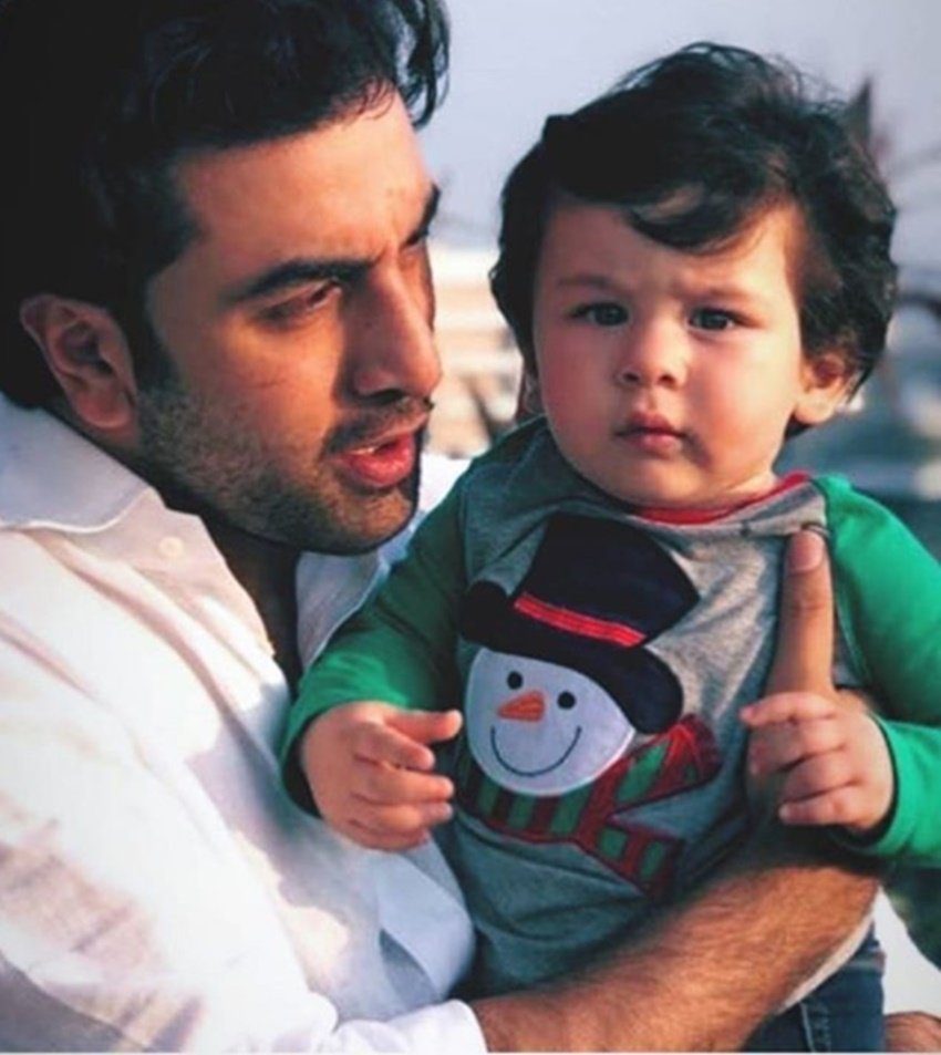 taimur ali khan, taimur ali khan photos, taimur ali khan cute photos, taimur ali khan viral photos, taimur ali khan with sister Inaaya, Inaaya Naumi Khemu, Kareena Kapoor, Kareena Kapoor Khan, SAif Ali khan, soha ali khan, soha ali khan khemu, bollywood, star kid, entertainment, jansatta