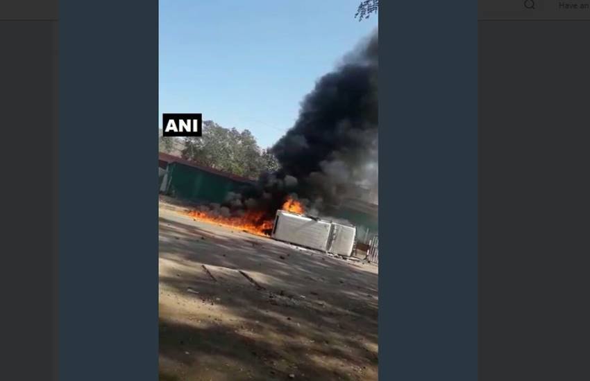 Truck Rushed, Truck Rushed people, Truck Rushed in jabalpur, 8 Dead, 8 Dead in truck accident, 8 Dead and Others Injured, An Uncontrolled Truck, Truck Rushed in Jabalpur, tea shop, State news