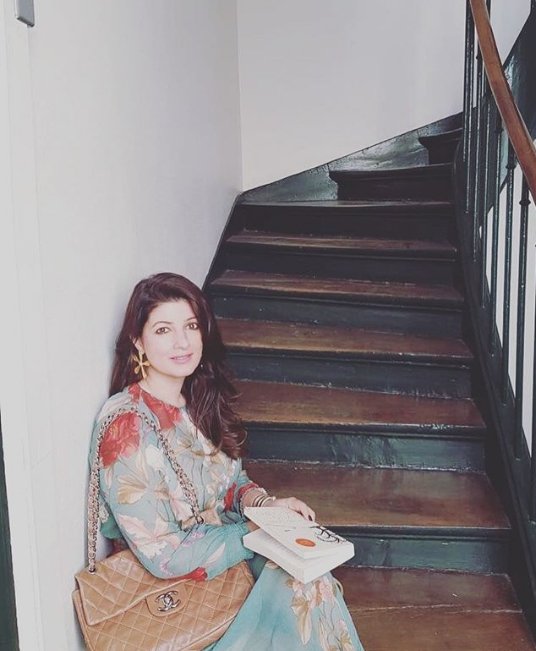padman, padman collection, padman box office collection, padman box office collection day 6, box office collection, Twinkle Khanna, Twinkle Khanna movies, Twinkle Khanna films, Twinkle Khanna bookes, Twinkle Khanna writer, Actress Twinkle Khanna