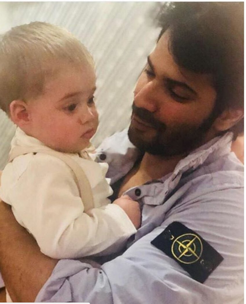 yash and roohi first birthday party, karan johar at yash and roohi party, karan johar children birthday party, first birthday party