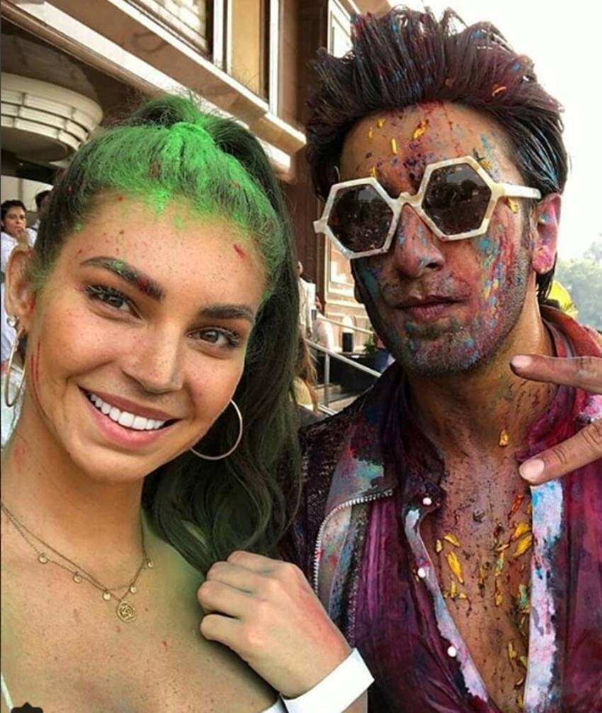 Padmaavat star, Ranveer Singh, Pharrell Williams, American rapper Pharrell Williams, American rapper, American rapper celebrates his first Holi, American rapper in India, Pharrell Williams in India, Ranveer Singh celebrates holi, see colourful pictures of Ranveer Singh, entertainment news, bollywood news, televisionn news, American rapper, singer, songwriter, record producer, Pharrell Lanscilo Williams