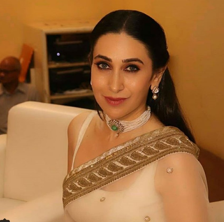 Karisma Kapoor, Karisma Kapoor In event, Karisma Kapoor wore a graceful saree, Karisma Kapoor in sabyasachi saree, see pictures of Karisma Kapoor, Karisma Kapoor, Karisma Kapoor In event, Karisma Kapoor wore a graceful saree, Karisma Kapoor in sabyasachi saree, see pictures of Karisma Kapoor, bollywood news, television news, entertainment news, bollywood news, television news, entertainment news