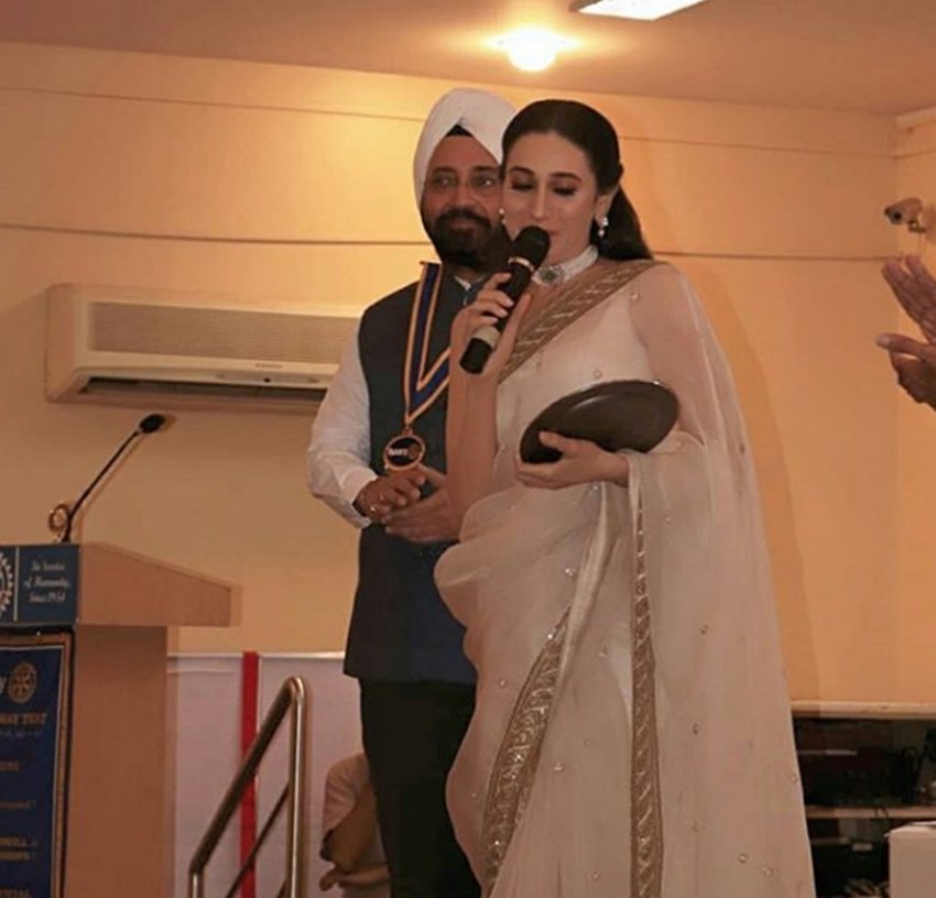 Karisma Kapoor, Karisma Kapoor In event, Karisma Kapoor wore a graceful saree, Karisma Kapoor in sabyasachi saree, see pictures of Karisma Kapoor, Karisma Kapoor, Karisma Kapoor In event, Karisma Kapoor wore a graceful saree, Karisma Kapoor in sabyasachi saree, see pictures of Karisma Kapoor, bollywood news, television news, entertainment news, bollywood news, television news, entertainment news