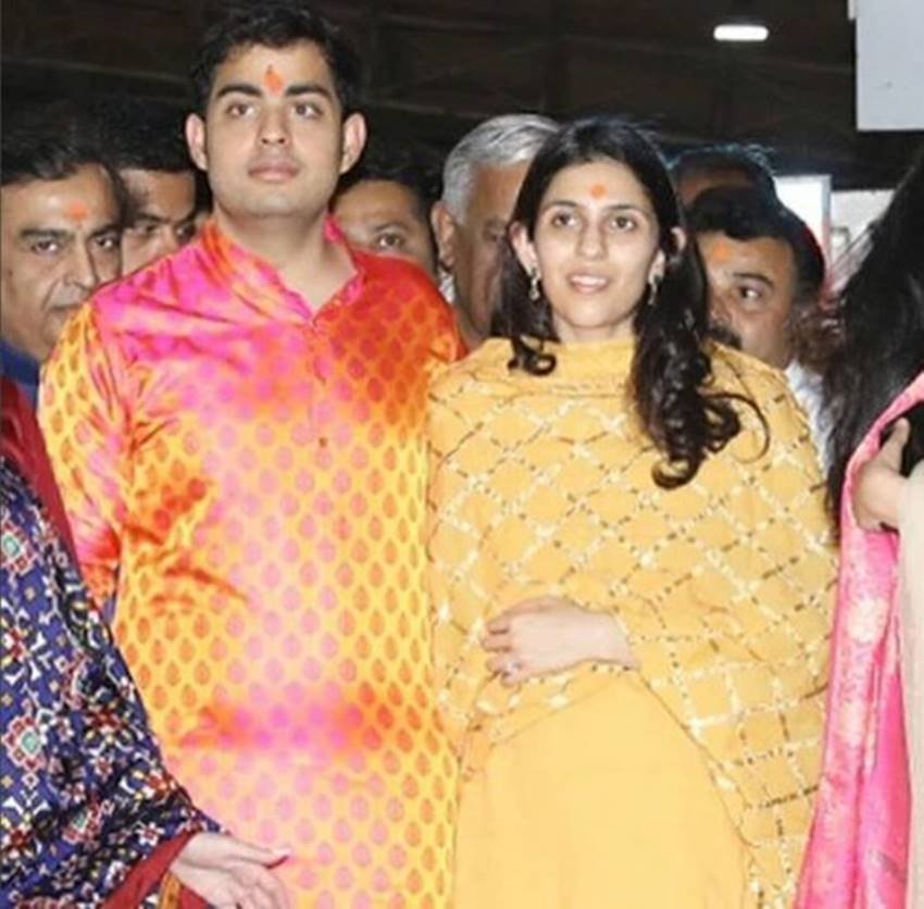 Akash Ambani, Akash Ambani wedding, Akash Ambani marriage, Akash Ambani fiancee, Akash Ambani weds, Akash Ambani pics, Akash Ambani photos, Akash Ambani pictures, Shloka Mehta, Shloka Mehta pics, Shloka Mehta photos, Shloka Mehta pictures, Shloka Mehta husband, Shloka Mehta wedding, Shloka Mehta marriage, Shloka Mehta fiancee, Mukesh Ambani, Mukesh Ambani Son, Mukesh Ambani Son Akash Ambani, photo gallery
