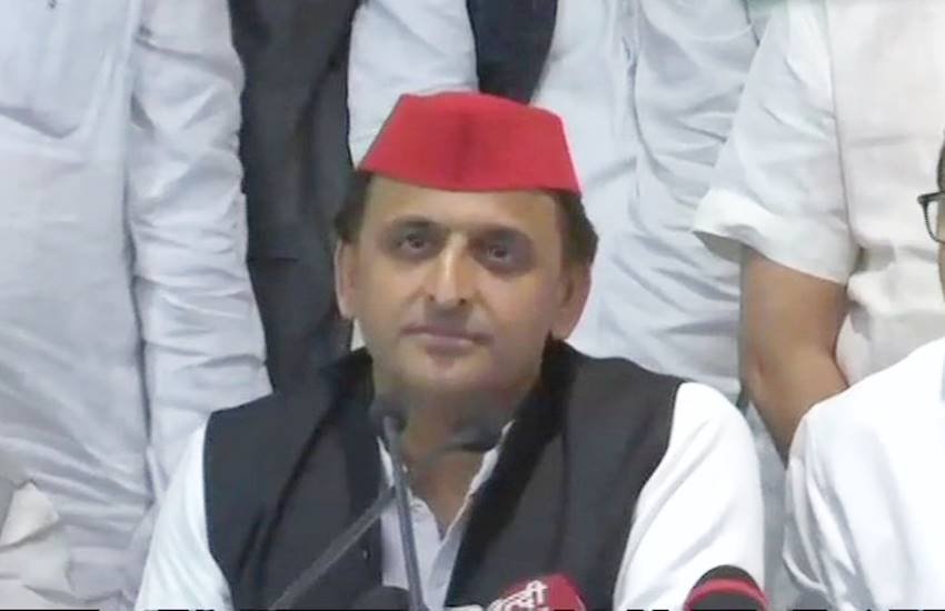 सपा अध्यक्ष अखिलेश यादव (फोटो सोर्स- ANI ट्विटर)