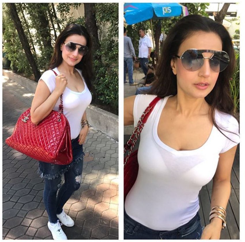 Ameesha Patel, Ameesha Patel Pictures, Ameesha Patel Hot Pictures, Ameesha Patel Hot Pics, Ameesha Patel Images, Ameesha Patel Bikini Pictures, Ameesha Patel Hot Images, Ameesha Patel Trolled, Ameesha Patel Latest News, Ameesha Patel News Updates