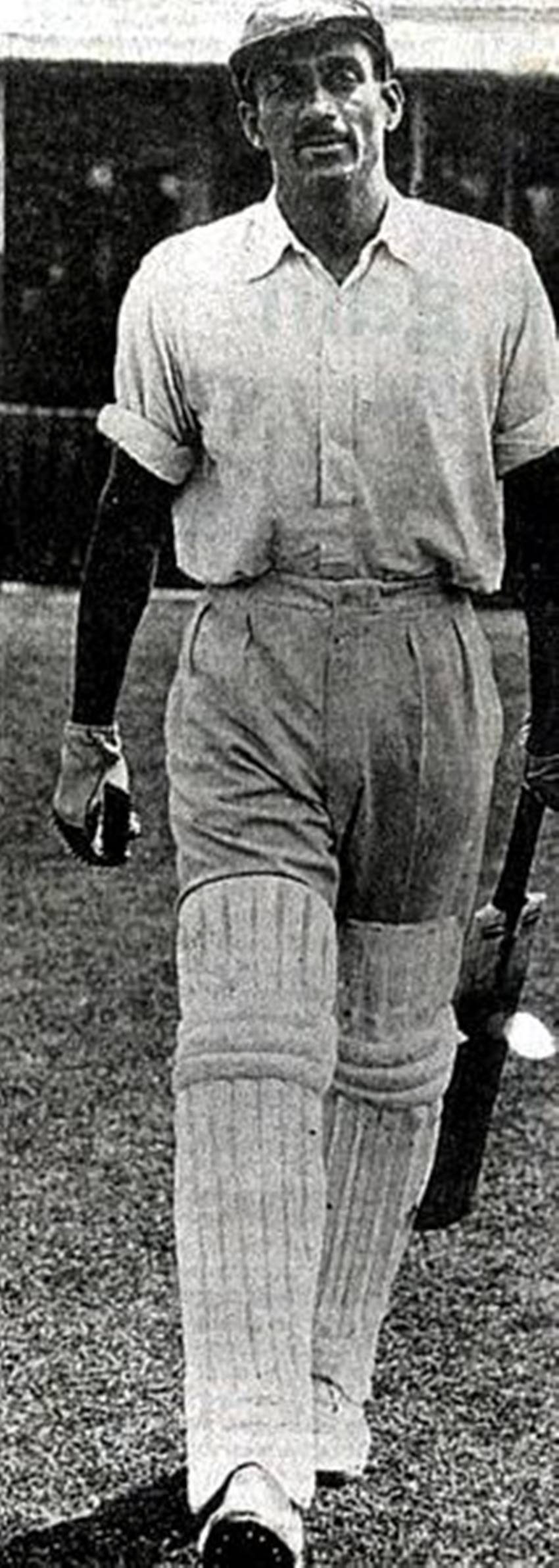 Washim Jaffar, CK Nayudu, Vinoo Mankad, DB Deodhar, Vijay Hazare, Washim Jaffar runs, Washim Jaffar records, Washim Jaffar in FC, Washim Jaffar matchs, Washim Jaffar century, Washim Jaffar pics, Washim Jaffar photos, Washim Jaffar in cricket, Double Century in FC, Double Century, Double Century in FC records, photo gallery