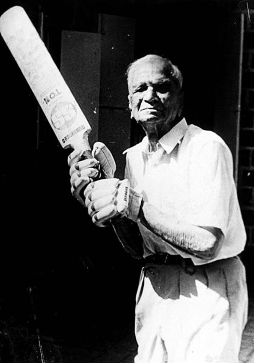 Washim Jaffar, CK Nayudu, Vinoo Mankad, DB Deodhar, Vijay Hazare, Washim Jaffar runs, Washim Jaffar records, Washim Jaffar in FC, Washim Jaffar matchs, Washim Jaffar century, Washim Jaffar pics, Washim Jaffar photos, Washim Jaffar in cricket, Double Century in FC, Double Century, Double Century in FC records, photo gallery