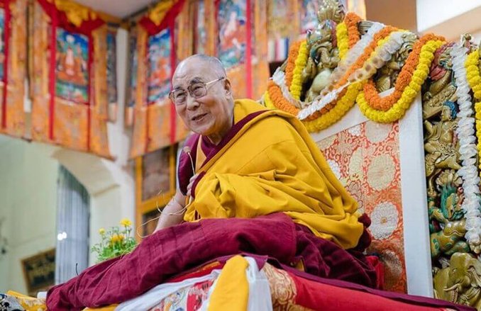सरकार ने जारी किया नोट- चीन से संबंध बेहद नाजुक दौर में है, दलाई लामा के कार्यक्रमों में जाने से बचें