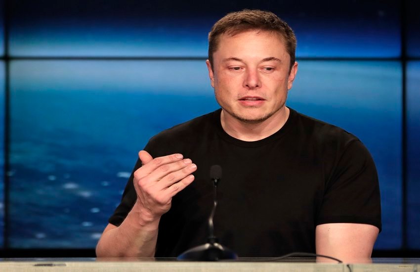 elon musk, Errol Musk, step daughter, elon musk step daughter, Tesla, SpaceX, Hindi news, News in Hindi, World news in Hindi, Jansatta