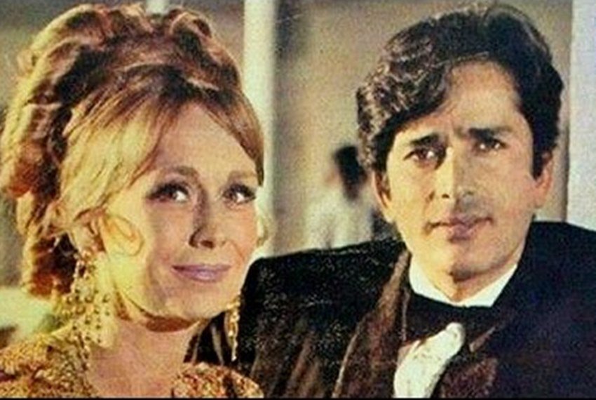 Aamir Khan and Reena Dutta, Shashi Kapoor and Jennifer Kendal, Padmini Kolhapure and Pradeep Sharma, Shakti Kapoor and Shivangi Kolhapure, Sohail Khan and Seema Sachdev, Eloped Marriages, Bollywood News in Hindi, Entertainmenet News in Hindi