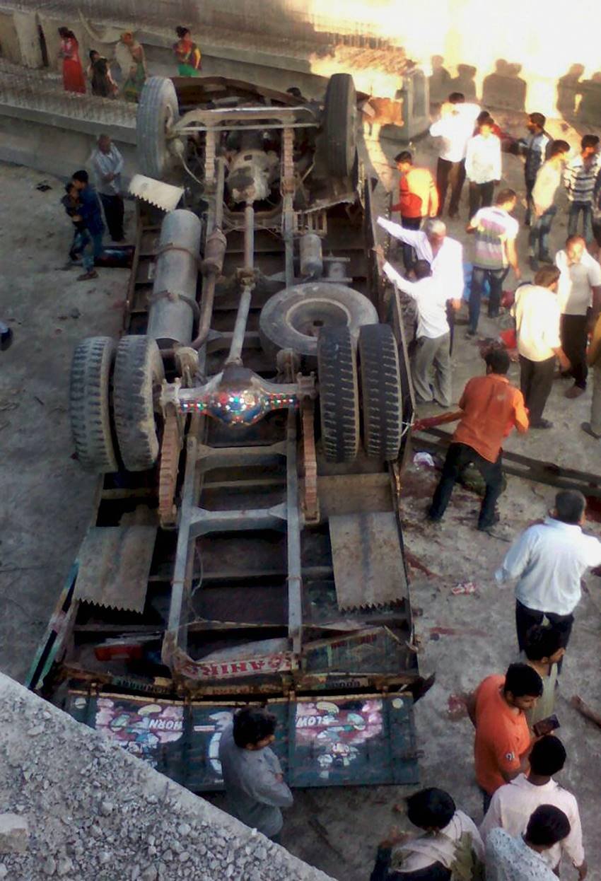 Gujarat News, Crime news, Bhavnagar News, Wedding Party, Accident