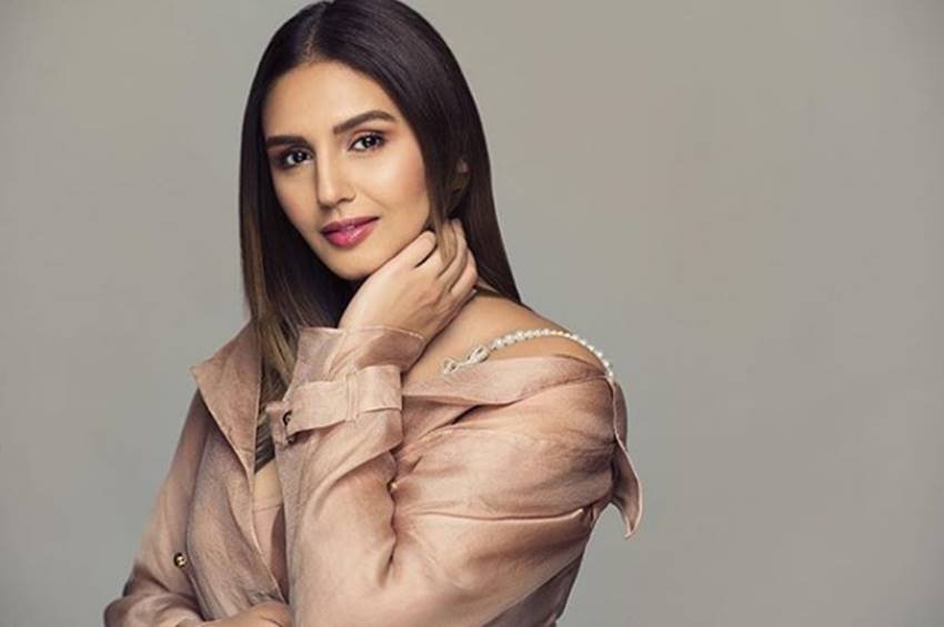 Huma Qureshi, Huma Qureshi pics, Huma Qureshi photos, Huma Qureshi pictures, Huma Qureshi sexy pics, Huma Qureshi sexy photos, Huma Qureshi hot pics, Huma Qureshi hot photos, Huma Qureshi life, Huma Qureshi story, Huma Qureshi films, Huma Qureshi hit films, Huma Qureshi instagram pics, Huma Qureshi instagram photos, Huma Qureshi news, Bollywood Actress Huma Qureshi, photo gallery