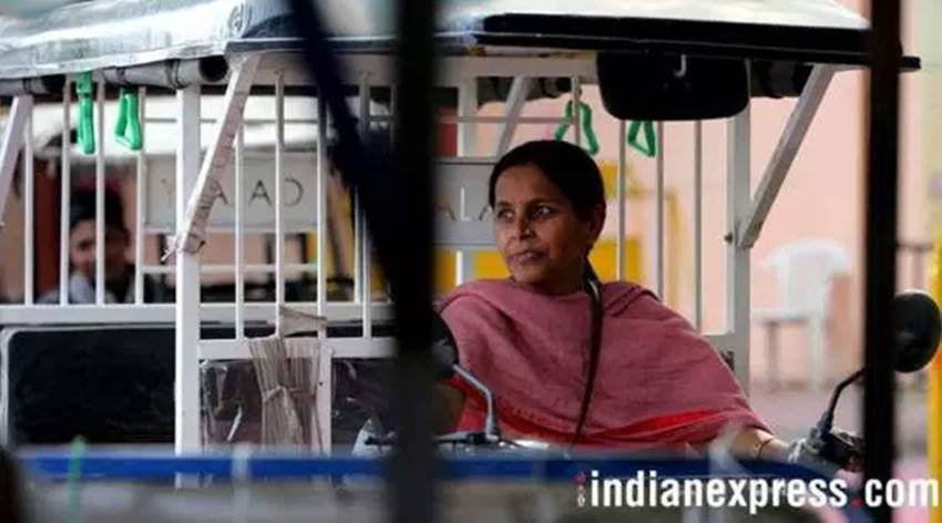 Poonam, Poonam story, E Rickshaw Driver, E Rickshaw Driver of delhi, women E Rickshaw Driver, women E Rickshaw Driver in delhi, Story of E Rickshaw Driver, Story of Women E Rickshaw Driver, International Women Day, International Women Day story, International Women Day celebration, E Rickshaw Driver Poonam, E Rickshaw Driver Poonam in delhi, photo gallery