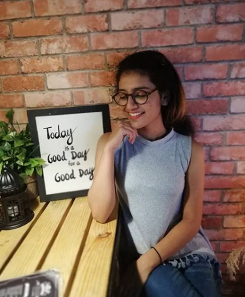 gurmehar kaur, awani chaturvedi, manushi chhillar, Priya Prakash Warrier, Dhinchak Pooja, Hasin Jahan, Zaira Wasim, Hanipreet, Suddenly Became Famous, Suddenly Famous, Suddenly Famous girls, Suddenly Famous womens, Suddenly Famous on internet, Suddenly Famous in india, Indian Womens, photo gallery